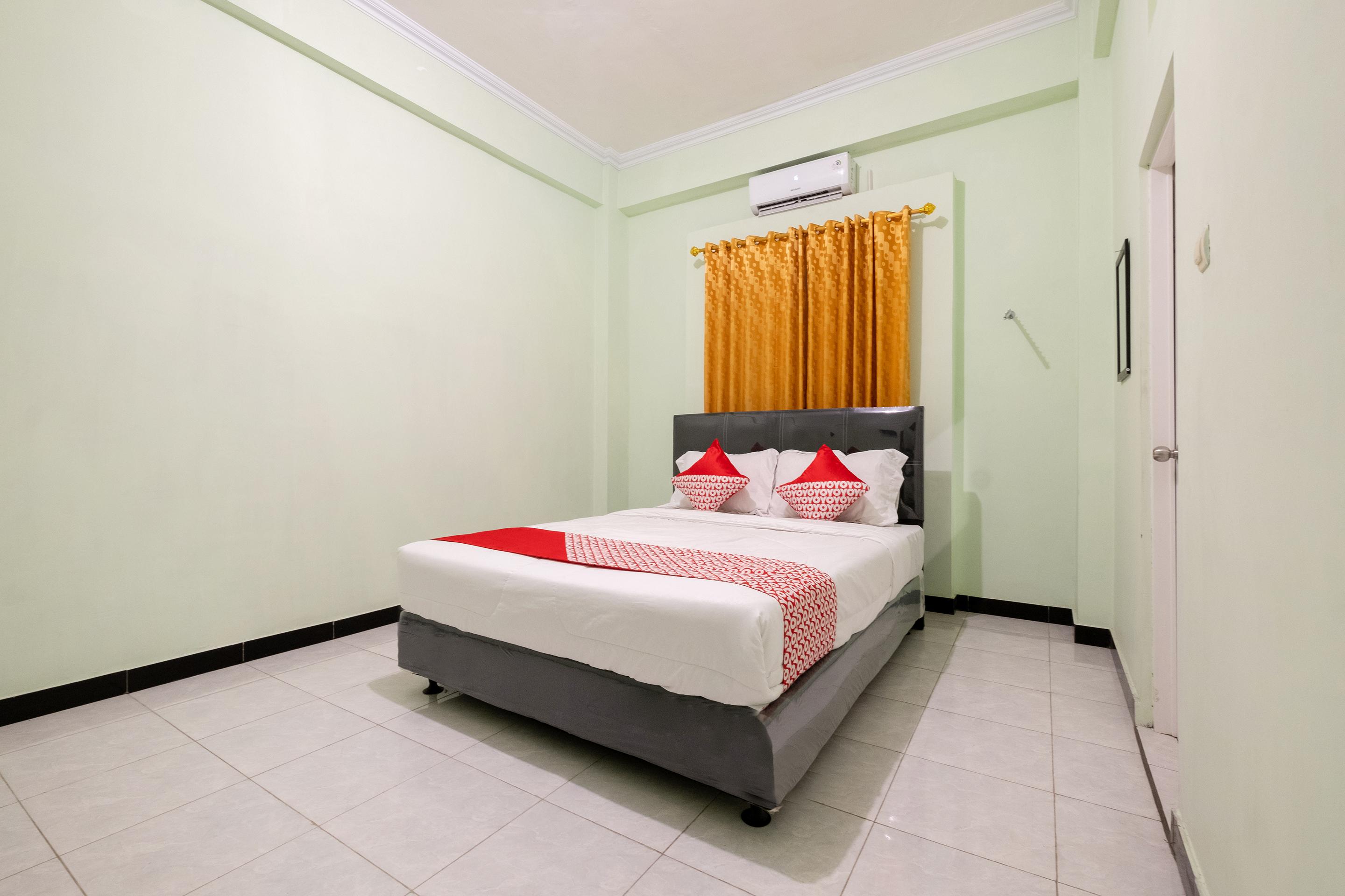 Reddoorz Syariah Near Alun Alun Wonosari Hotel Exterior photo