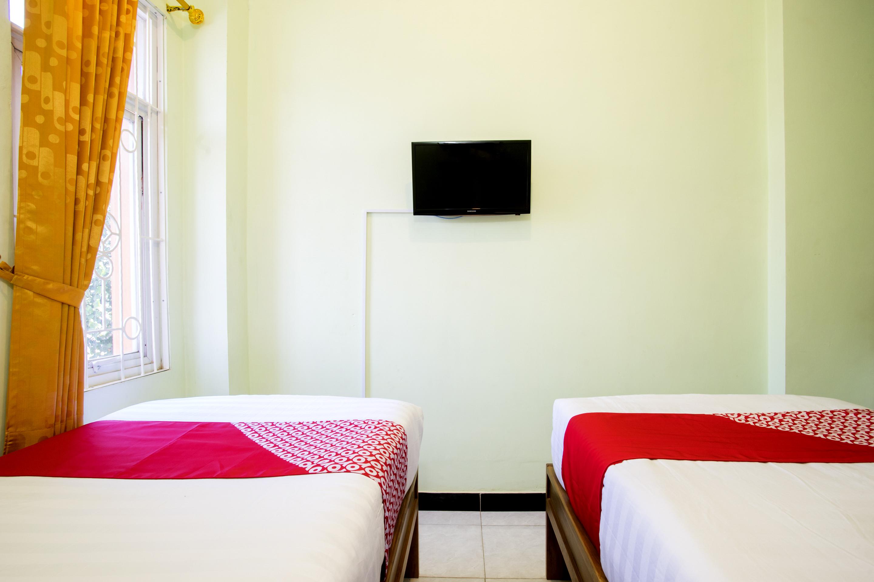 Reddoorz Syariah Near Alun Alun Wonosari Hotel Exterior photo