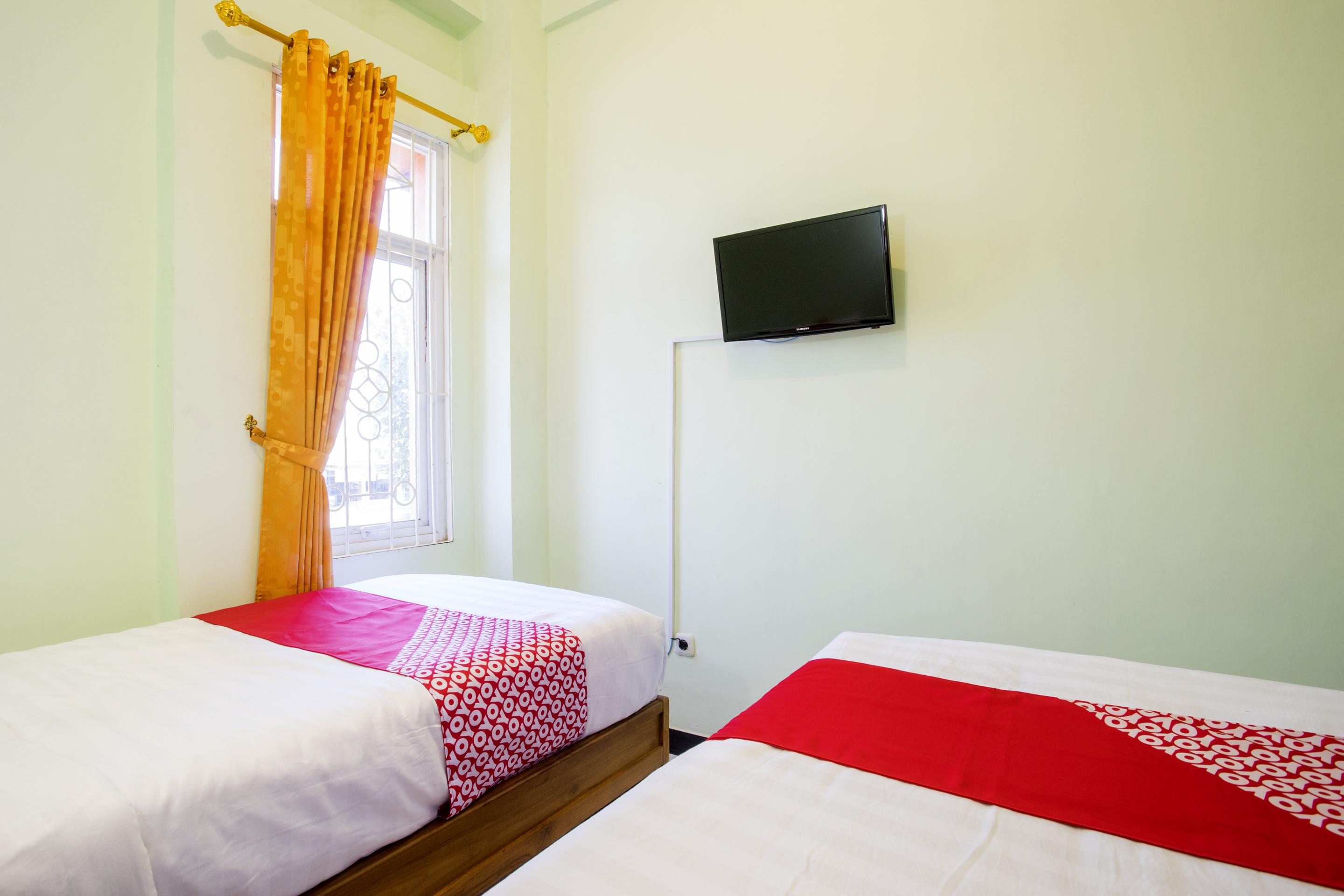 Reddoorz Syariah Near Alun Alun Wonosari Hotel Exterior photo