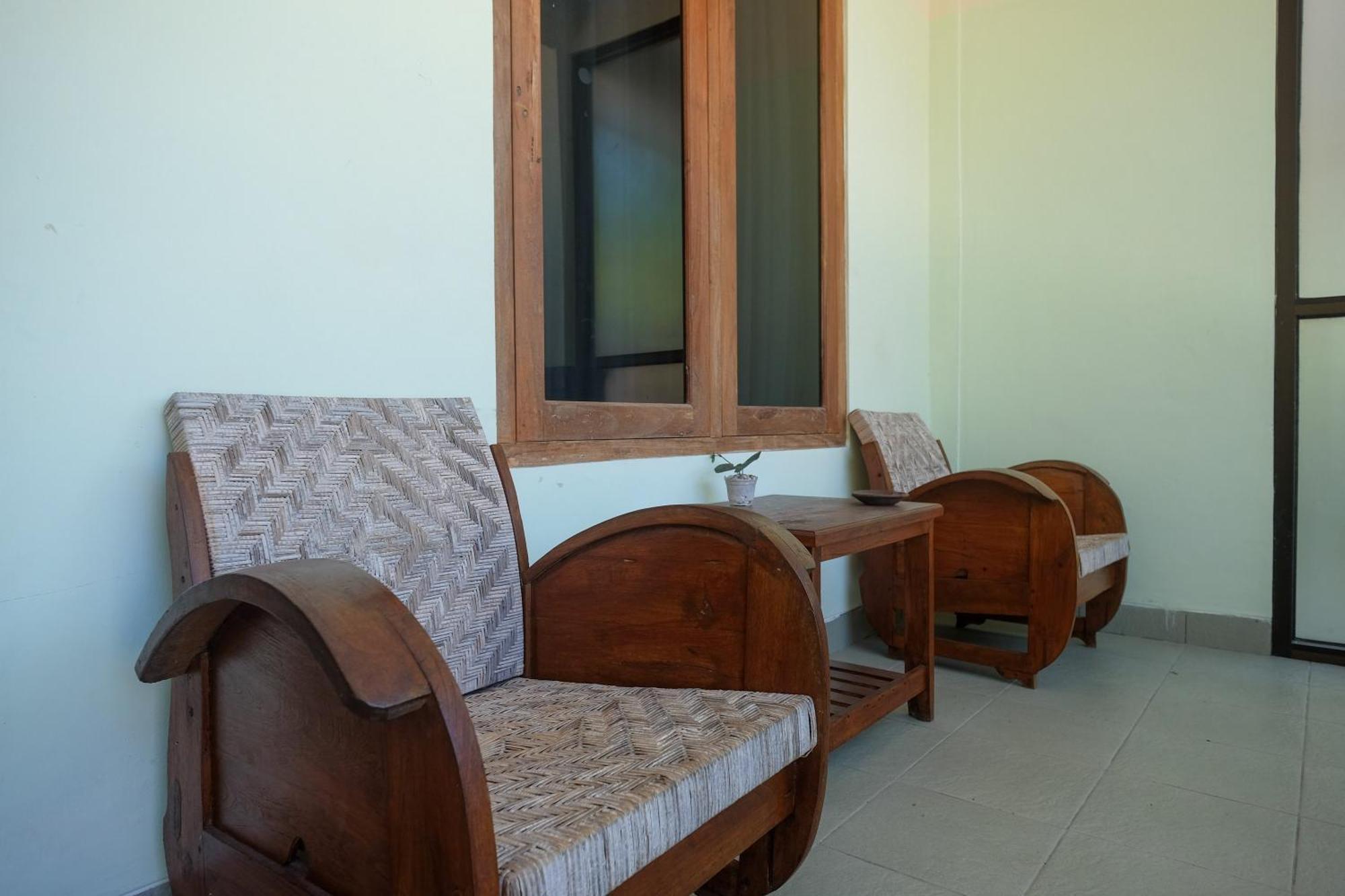 Reddoorz Syariah Near Alun Alun Wonosari Hotel Exterior photo